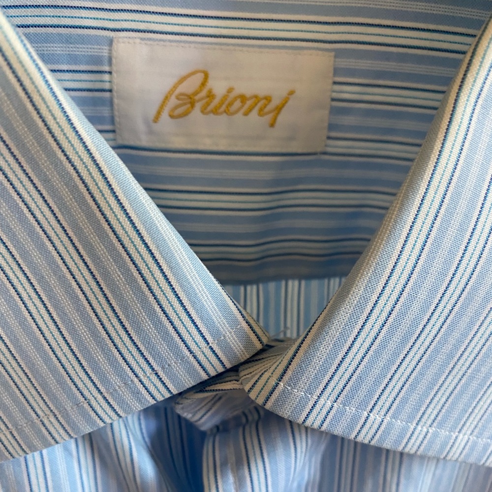 Brioni Size Large Mens Blue Striped Button Down